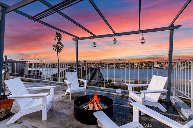 64 59th Place, Long Beach, CA 90803