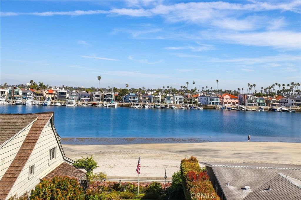 64 59th Place, Long Beach, CA 90803