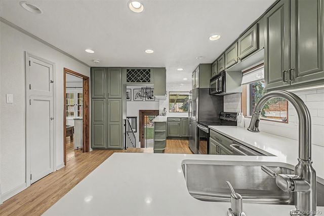 1630 Clermont Street, Denver, CO 80220
