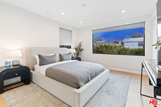 731 N Curson Avenue, Los Angeles, CA 90046