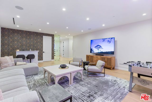 731 N Curson Avenue, Los Angeles, CA 90046