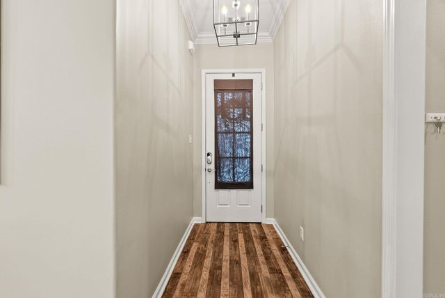 1804 Maple Ridge, Benton, AR 72019