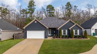1804 Maple Ridge, Benton, AR 72019