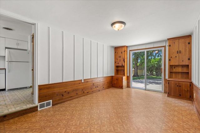 W174N9787 Wendy LANE, Germantown, WI 53022