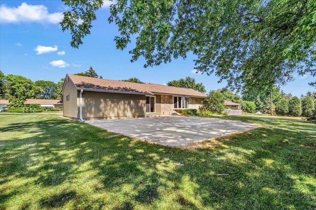 W174N9787 Wendy LANE, Germantown, WI 53022