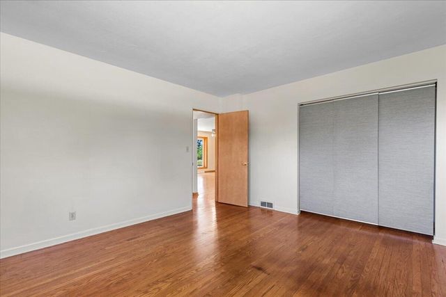 W174N9787 Wendy LANE, Germantown, WI 53022