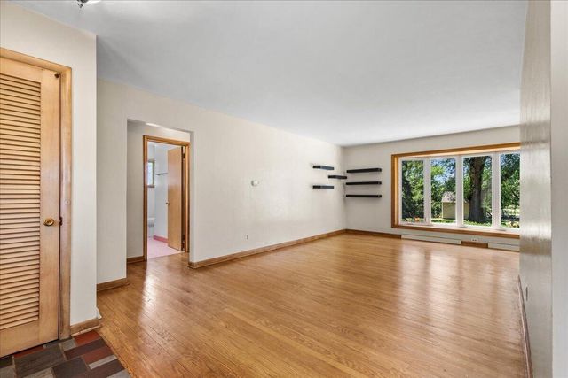 W174N9787 Wendy LANE, Germantown, WI 53022