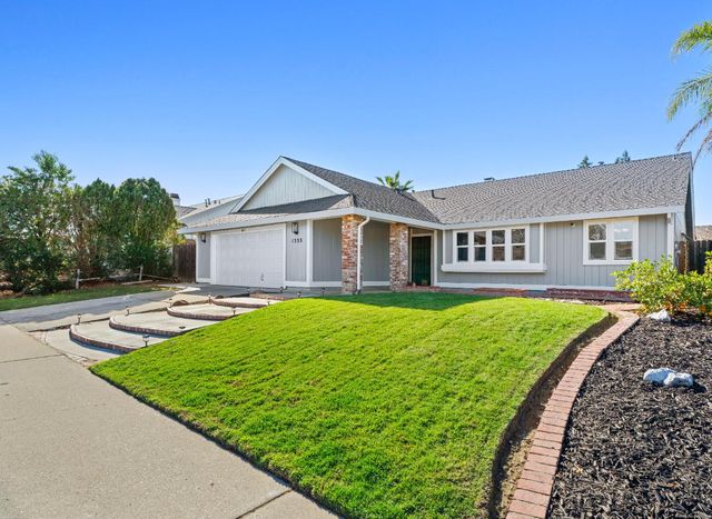 1333 Stonebridge Way, Roseville, CA 95661