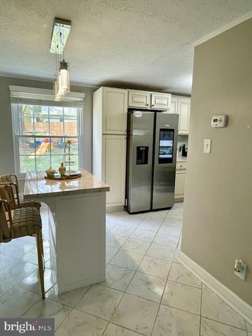 704 PRITCHARD LN, Upper Marlboro, MD 20774