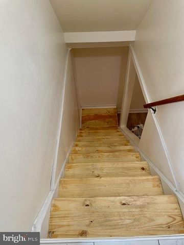 704 PRITCHARD LN, Upper Marlboro, MD 20774