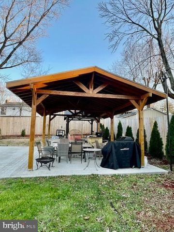 704 PRITCHARD LN, Upper Marlboro, MD 20774