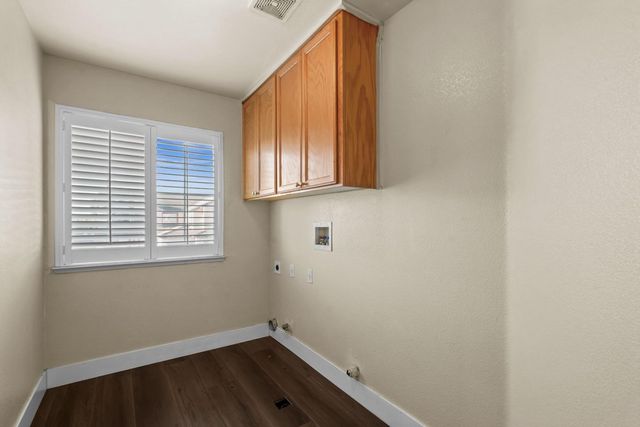 5071 Moorcroft Circle, Stockton, CA 95206