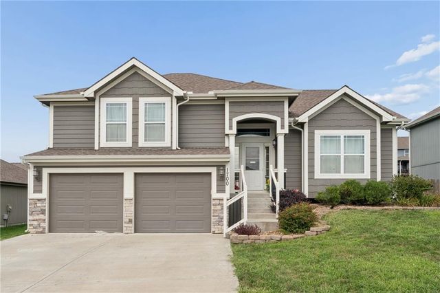 1700 Chestnut Street, Kearney, MO 64060