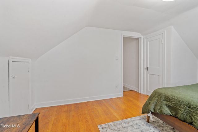 2011 Robinwood Avenue, Rotterdam, NY 12306