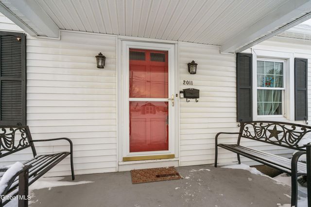 2011 Robinwood Avenue, Rotterdam, NY 12306