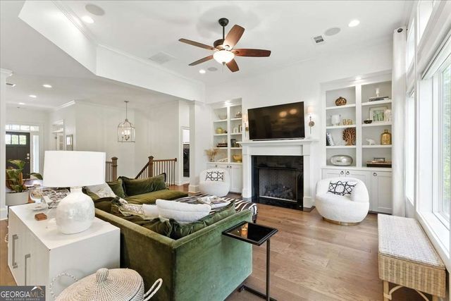 6411 Winter Harbor Drive, Flowery Branch, GA 30542