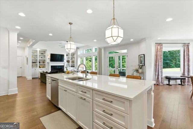 6411 Winter Harbor Drive, Flowery Branch, GA 30542