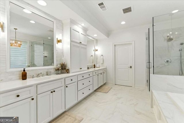 6411 Winter Harbor Drive, Flowery Branch, GA 30542