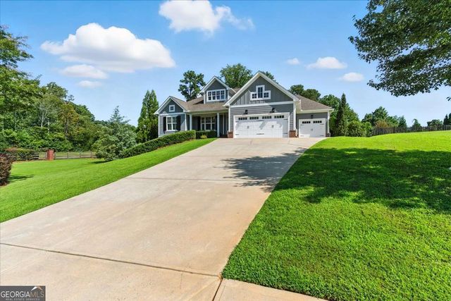 6411 Winter Harbor Drive, Flowery Branch, GA 30542