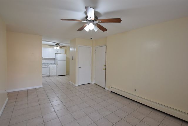 309 Pawtucket Blvd 10, Lowell, MA 01854