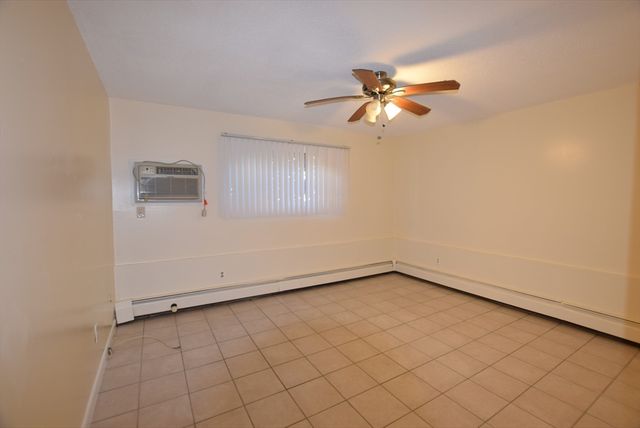 309 Pawtucket Blvd 10, Lowell, MA 01854