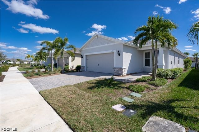 42186 Edgewater DR, Punta Gorda, FL 33982