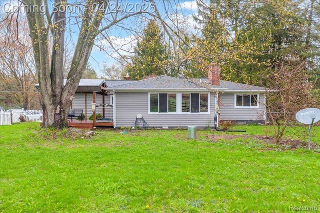 4360 Sherwood Road, Brandon Charter Township, MI 48462