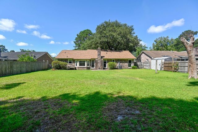 617 Longleaf Road, Summerville, SC 29486