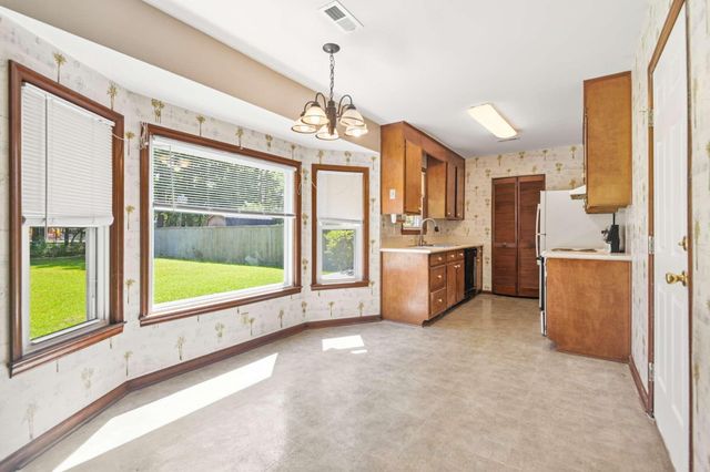 617 Longleaf Road, Summerville, SC 29486