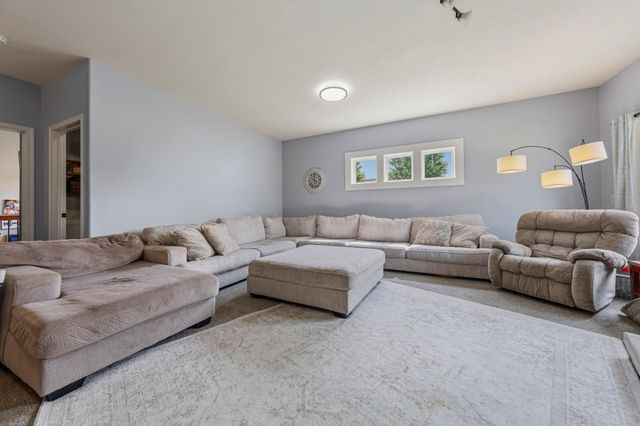 1700 Wood Duck Street, Saint Peter, MN 56082