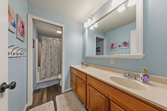 1700 Wood Duck Street, Saint Peter, MN 56082