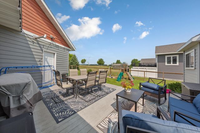 1700 Wood Duck Street, Saint Peter, MN 56082