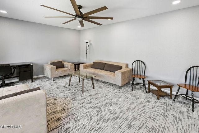 409 SPRINGHILL Circle, El Paso, TX 79912