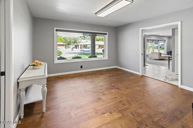 409 SPRINGHILL Circle, El Paso, TX 79912