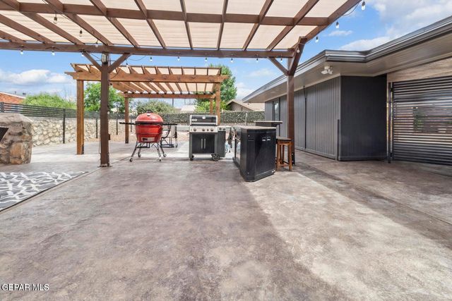 409 SPRINGHILL Circle, El Paso, TX 79912
