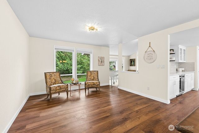 26100 SE 225th Place, Maple Valley, WA 98038
