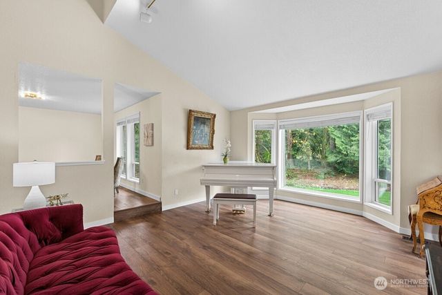26100 SE 225th Place, Maple Valley, WA 98038