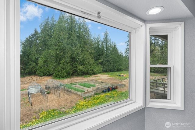 26100 SE 225th Place, Maple Valley, WA 98038