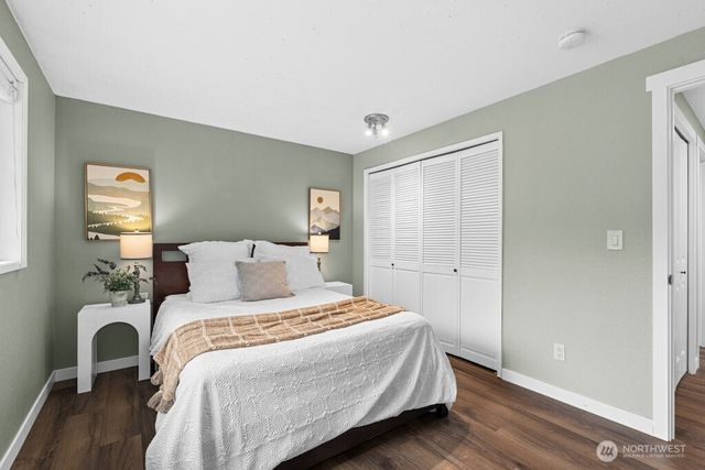26100 SE 225th Place, Maple Valley, WA 98038