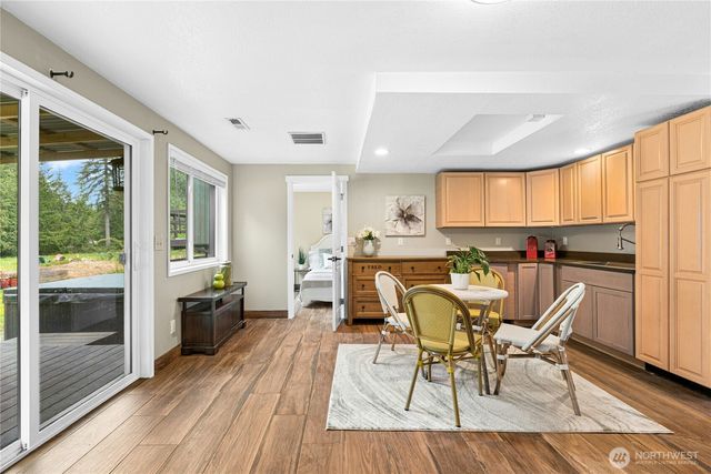 26100 SE 225th Place, Maple Valley, WA 98038