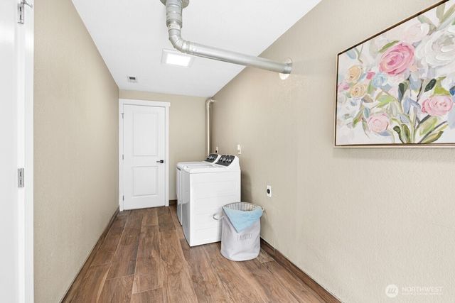 26100 SE 225th Place, Maple Valley, WA 98038