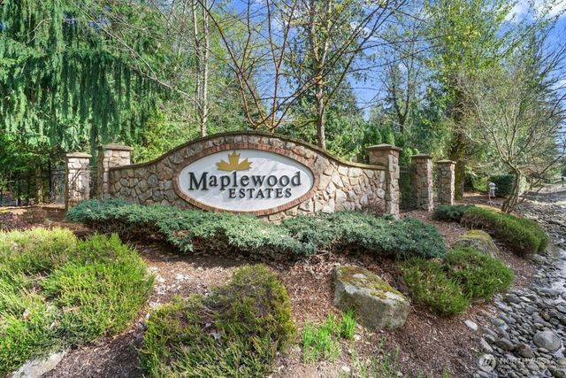26100 SE 225th Place, Maple Valley, WA 98038