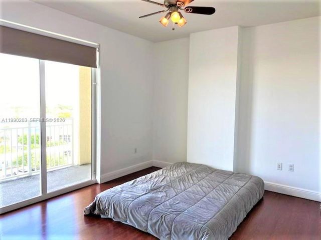 7266 SW 88th St A602, Miami, FL 33156