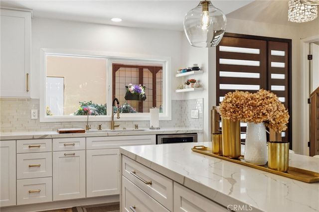 2425 Vista Hogar, Newport Beach, CA 92660