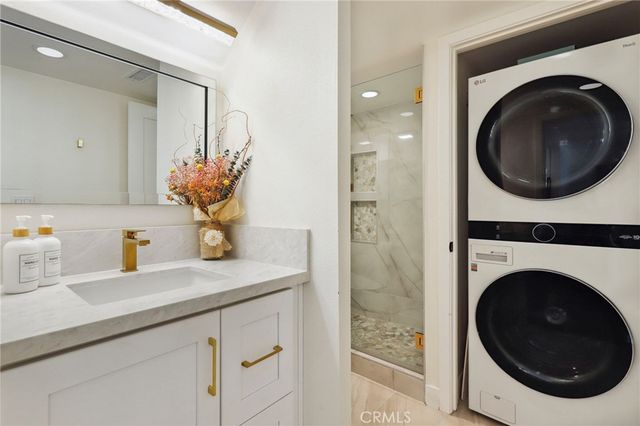 2425 Vista Hogar, Newport Beach, CA 92660