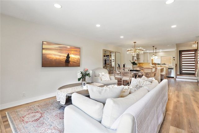 2425 Vista Hogar, Newport Beach, CA 92660