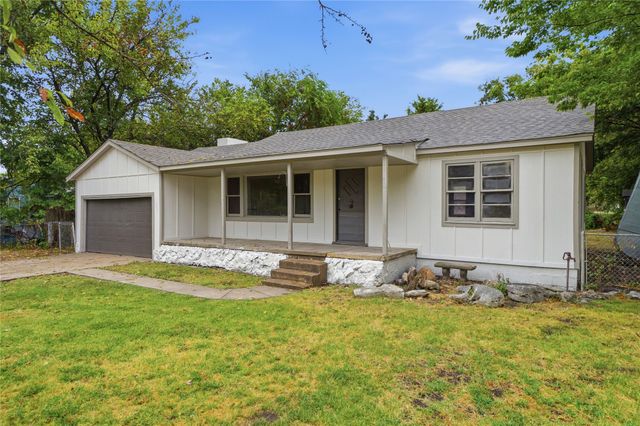 15703 E Latimer Place, Tulsa, OK 74116
