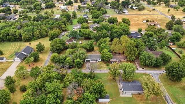 15703 E Latimer Place, Tulsa, OK 74116