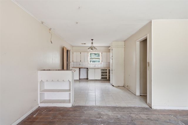 15703 E Latimer Place, Tulsa, OK 74116