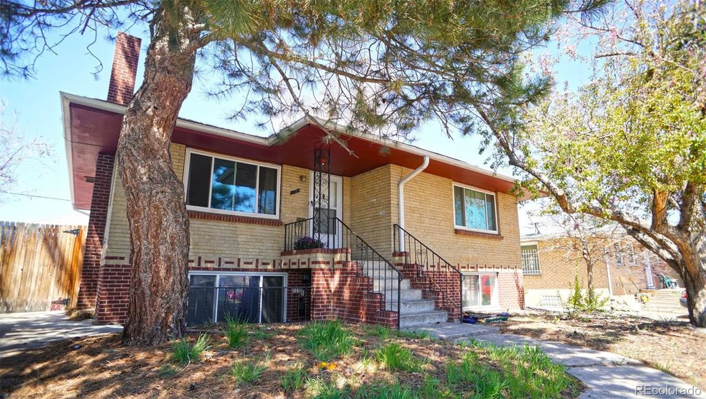 1125 Dayton Street, Aurora, CO 80010